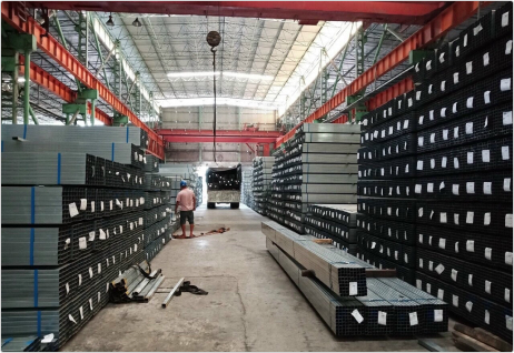 Hộp vuông mạ kẽm 50 (36 cây/bó)